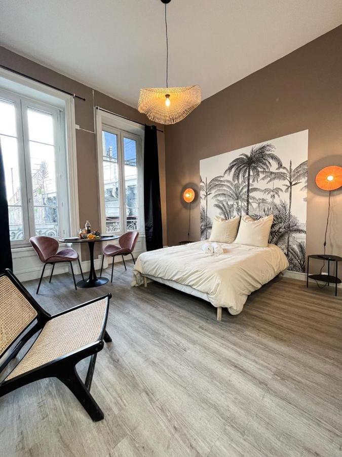 Suite Petra Lione Esterno foto